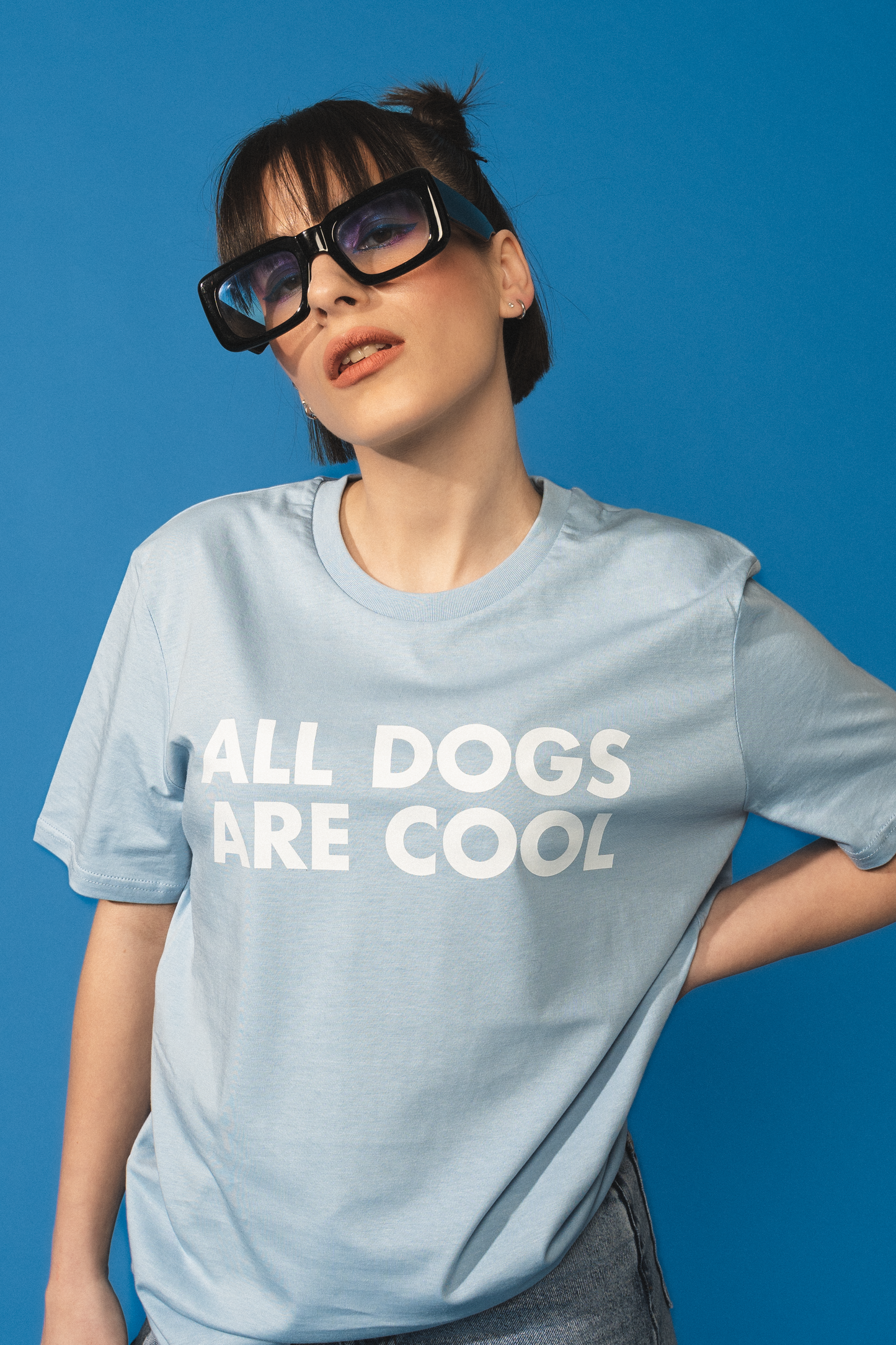 T-SHIRTS ALL DOGS ARE COOL